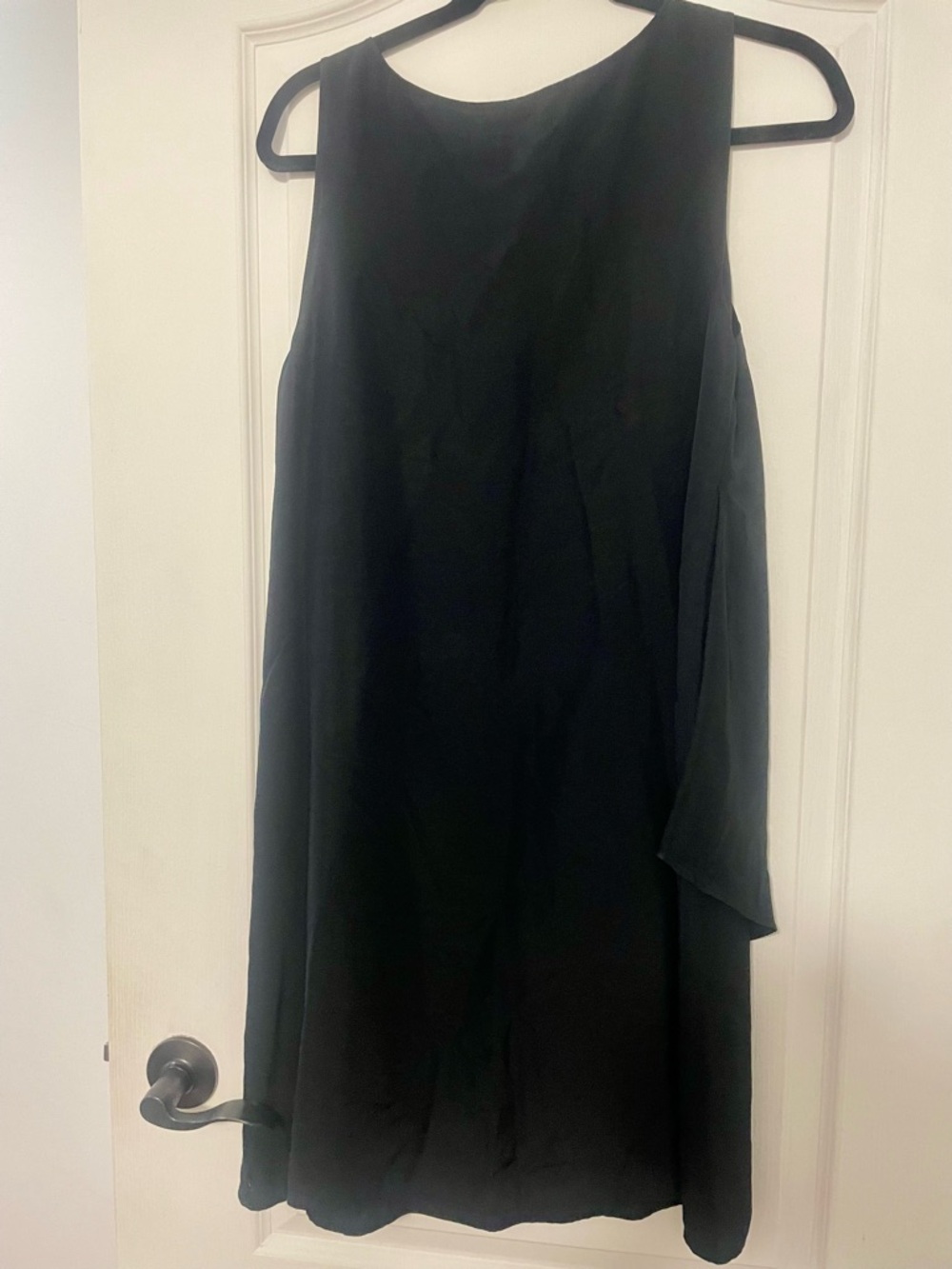 Club Monaco Black Asymmetrical Sleeveless Top, Size Medium